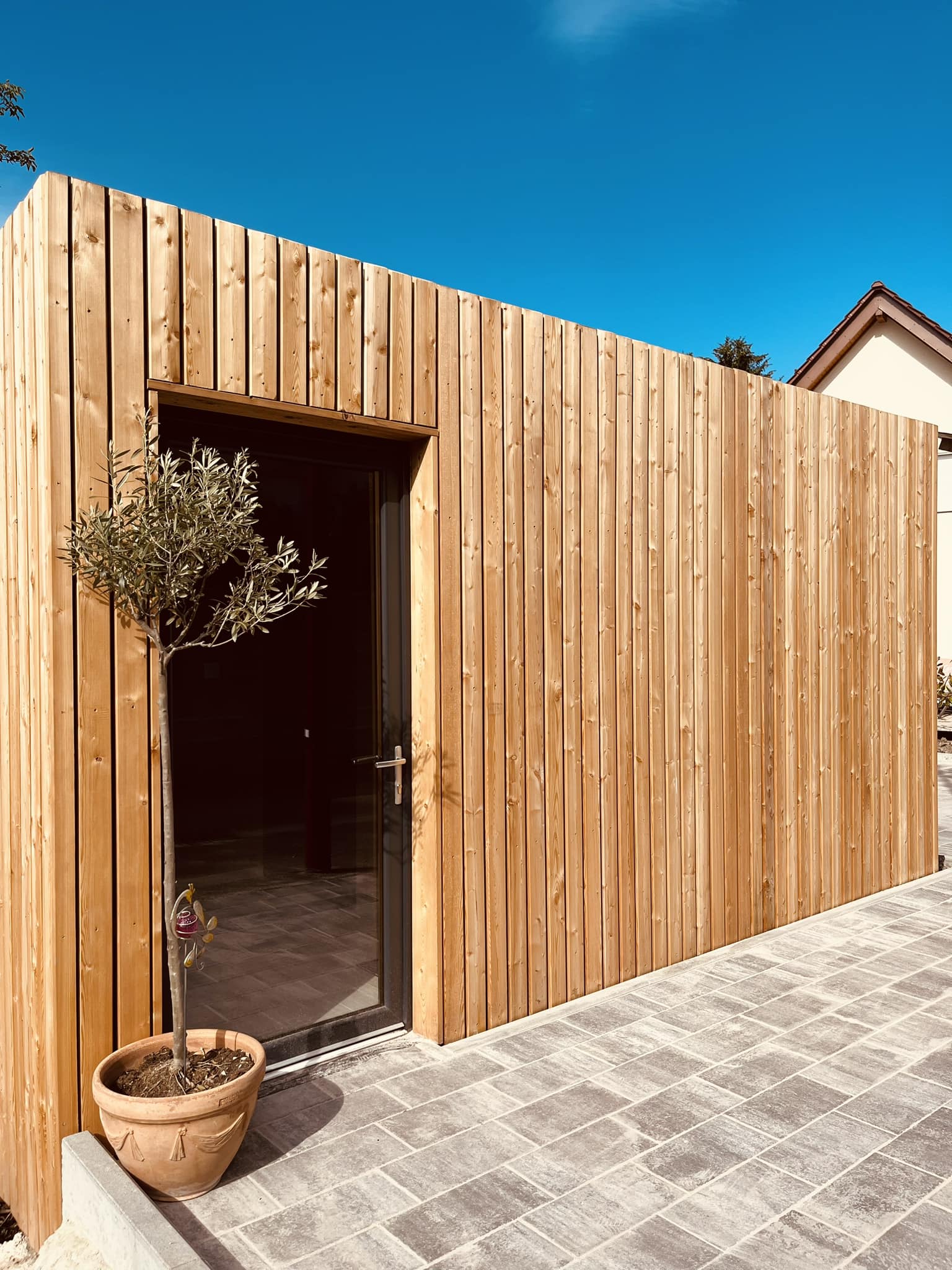 Studio de jardin EdenCube cabinet de praticien en Alsace - Huttenheim